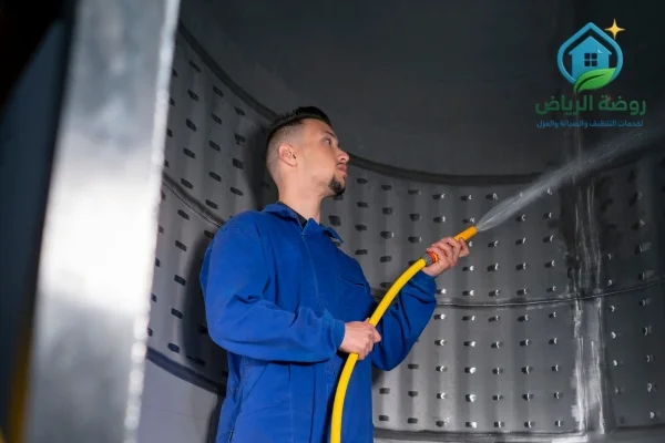 شركة تنظيف خزانات بالرياض