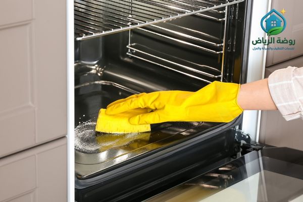 تنظيف افران بالرياض